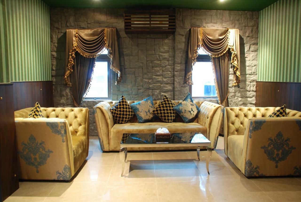 Castle Suites Pattaya Kültér fotó